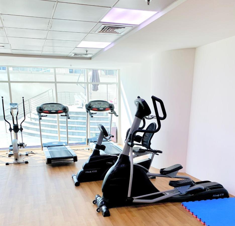 5 Star Serviced Apartment With Beach Access In The Heart Of Dubai Marina Free Welcome Gift Box Upon Arrival 외부 사진