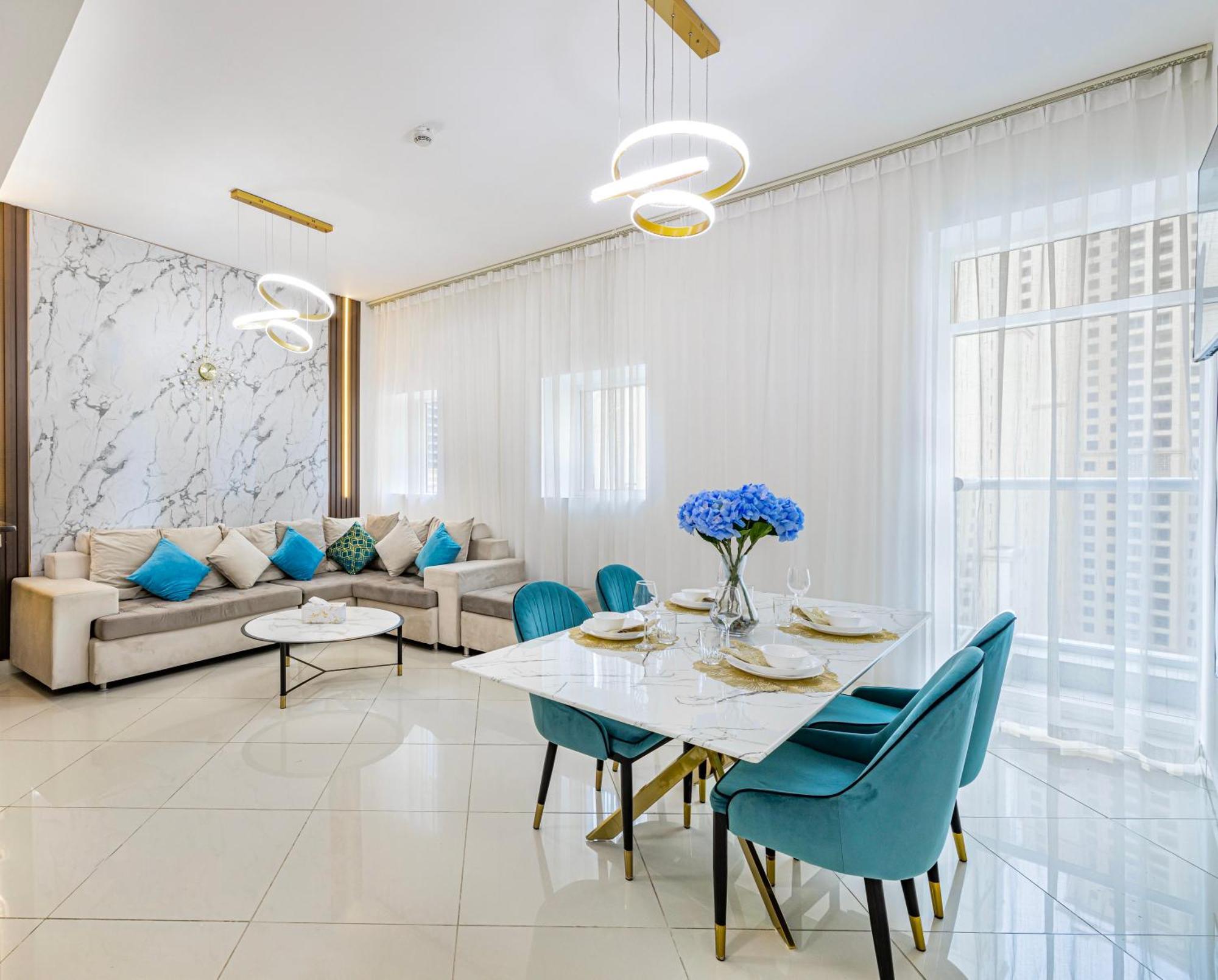 5 Star Serviced Apartment With Beach Access In The Heart Of Dubai Marina Free Welcome Gift Box Upon Arrival 외부 사진