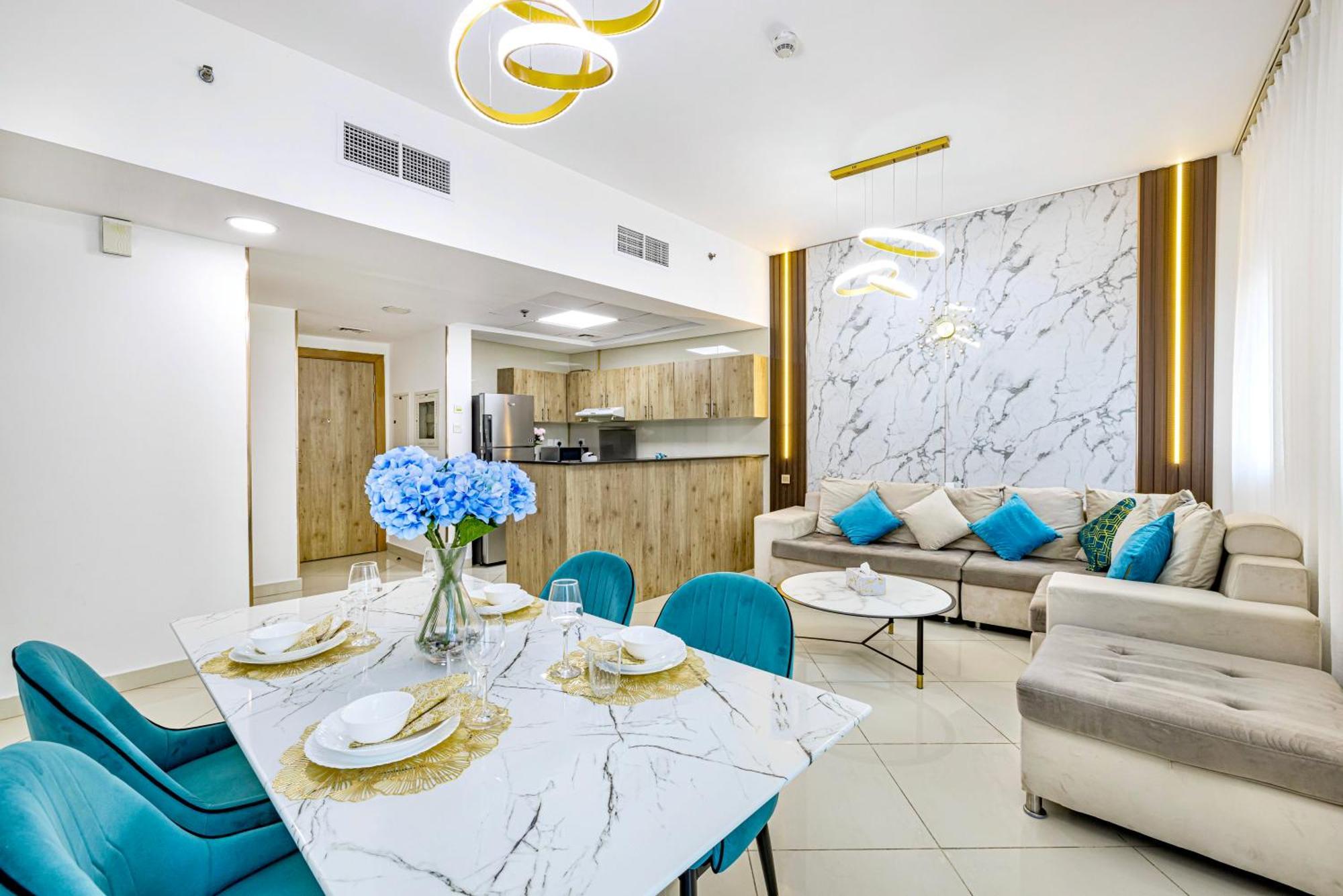 5 Star Serviced Apartment With Beach Access In The Heart Of Dubai Marina Free Welcome Gift Box Upon Arrival 외부 사진